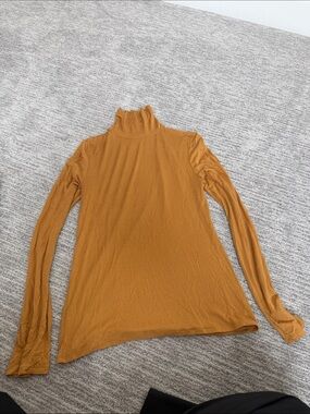 Active Basic Women's Mustard Long Sleeve Turtleneck Top